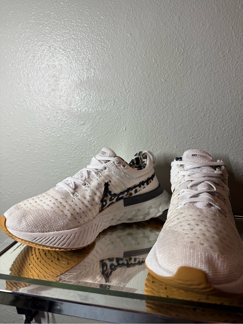 Nike React Infinity Run Flyknit 3 Women’s 7.5 White Leopard Print Shoes - Picture 4 of 7